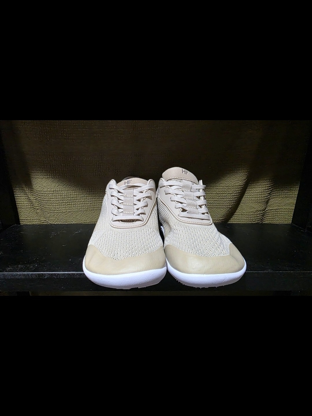 Men's Lightweight Beige Knit Sneakers with Cushioned Sole